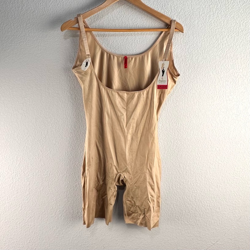 Spanx Open Bust Bodysuit Mid‎ Thigh Sz 1X